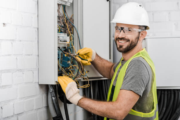 Best Circuit Breaker Repair  in Memphis, TX